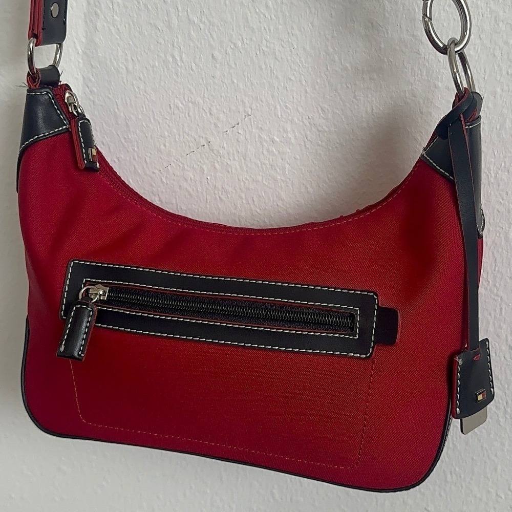 Vintage Tommy Hilfiger Red Canvas Shoulder Bag Black Trim Y2K Hobo Purse Style - Picture 4 of 4